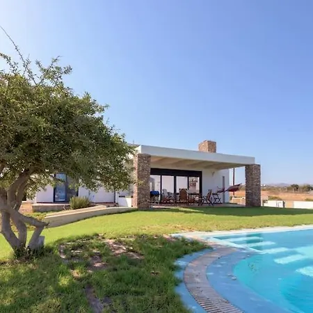Christiliana Seaside Pool *