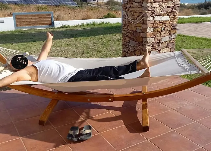 Cristelia Seafront & Pool Villa