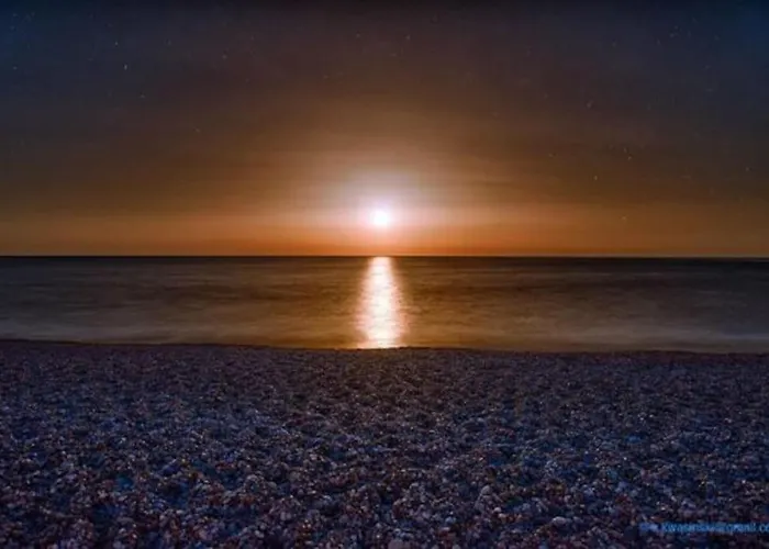 Villa Cristelia Seafront & Pool