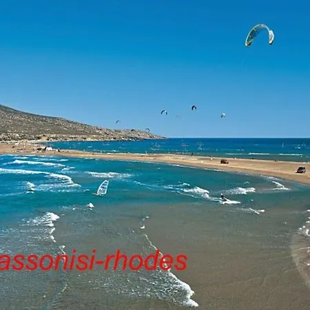 Cristelia Seafront & Pool Villa Lachania