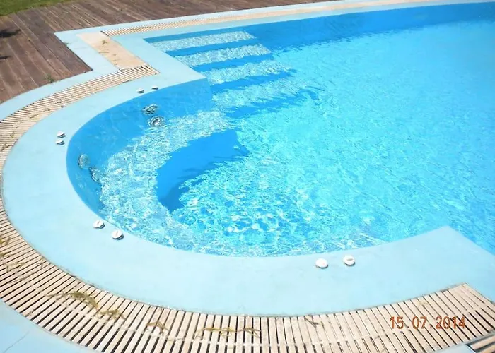 Vilă Cristelia Seafront & Pool Lachania