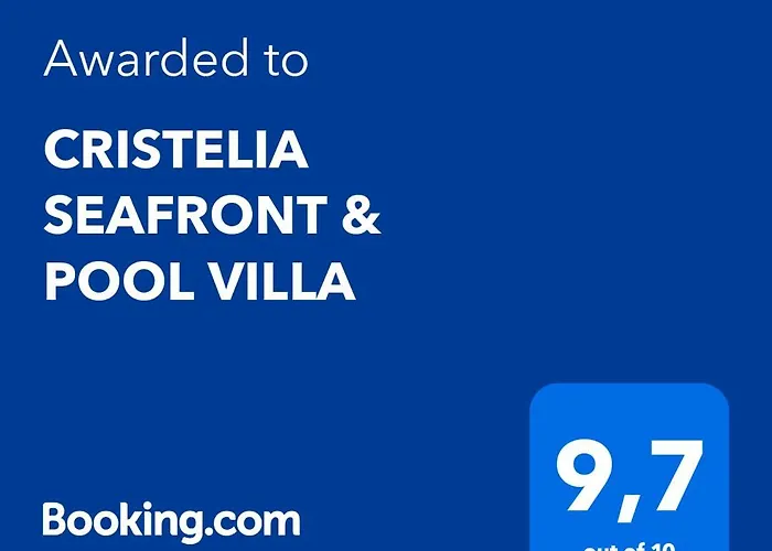Vilă Cristelia Seafront & Pool
